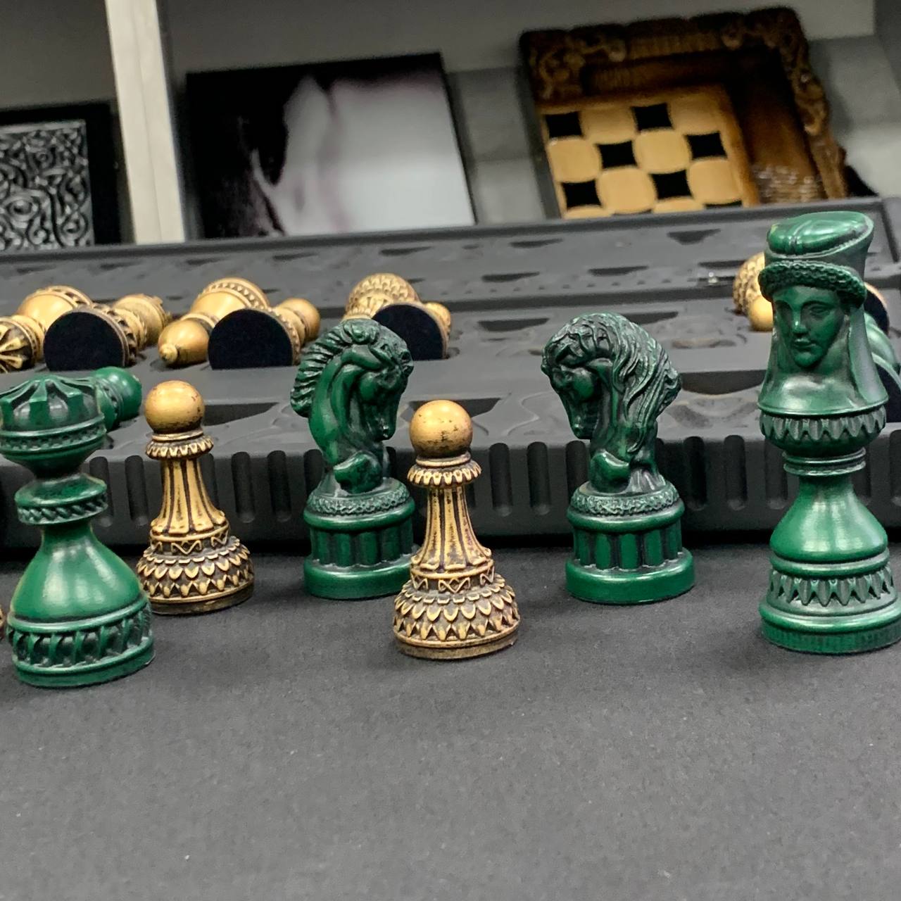 Hochwertiges Schachspiel aus Acryl (nur Figuren) mit Aufbewahrungsbox – Kostenlose Lieferung weltweit | Geschenkfertig
