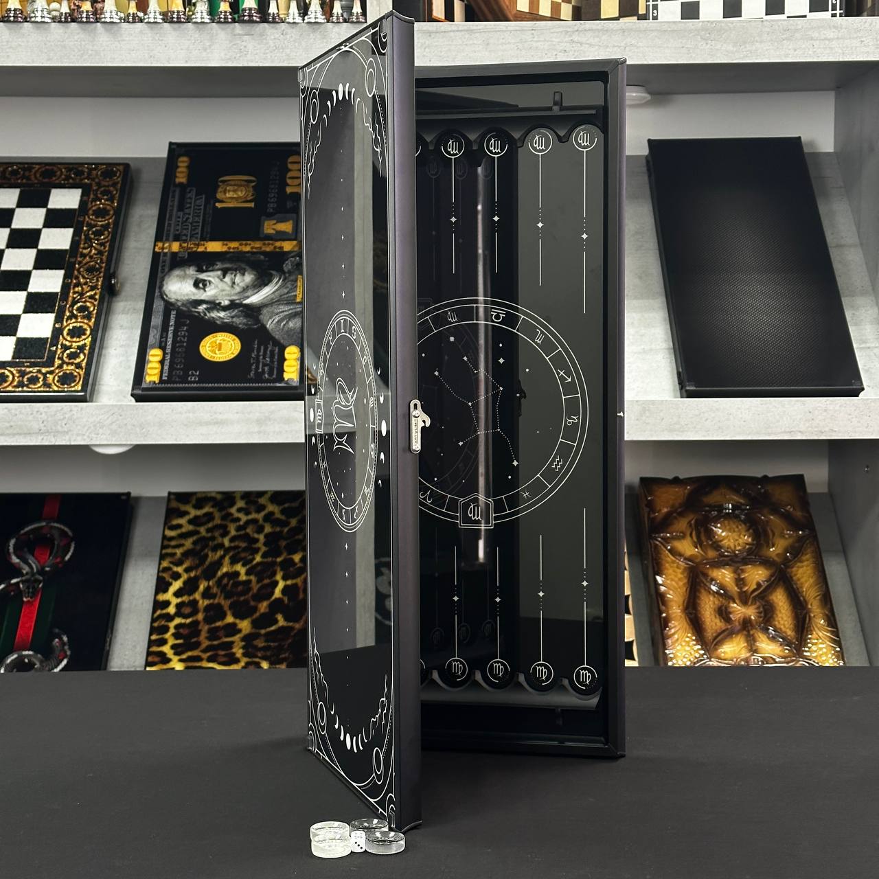 Exquisites Glas-Backgammon "Sternzeichen Jungfrau" - 61×27 cm, Art. 250105. Individuell gestaltet. Geschenkfertig