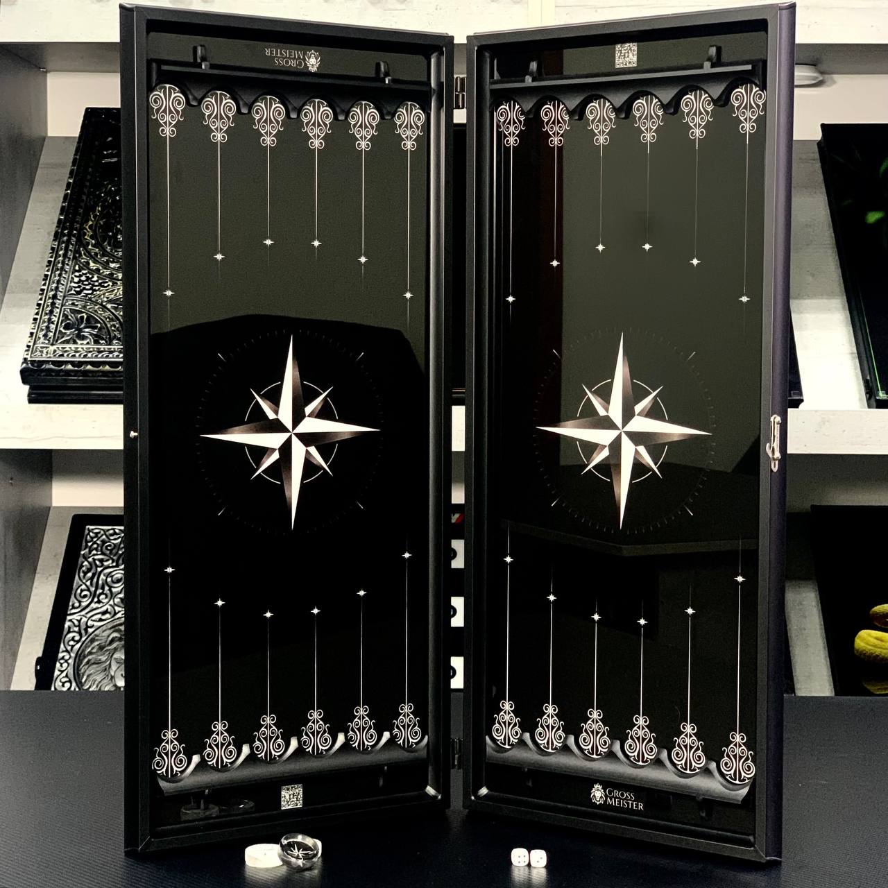 Jeu de backgammon en verre de luxe fait à la main 61 x 27 cm. Personnalisé, prêt à offrir