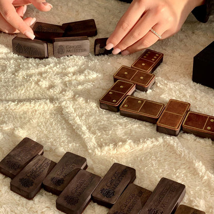 Luxuriöses Domino-Set aus Holz und elegantem Leder, 52*27*12mm braune Dominosteine, Geschenkfertig