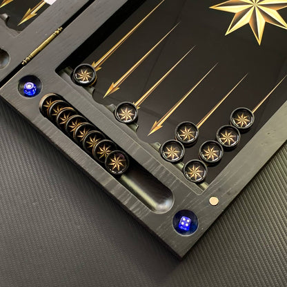 Backgammon exclusif en verre et bois avec étoile. Prêt à offrir et personnalisable.
