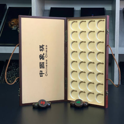 Jeu d'échecs chinois classique en bois Xiangqi, jeu d'échecs de voyage de taille compacte, cadeau insolite pour papa, prêt à offrir 