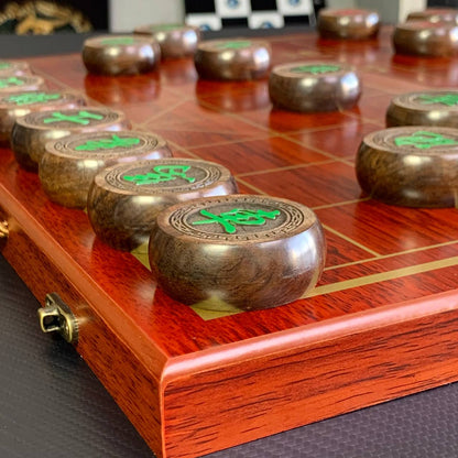 Jeu d'échecs chinois classique en bois Xiangqi, jeu d'échecs de voyage de taille compacte, cadeau insolite pour papa, prêt à offrir 