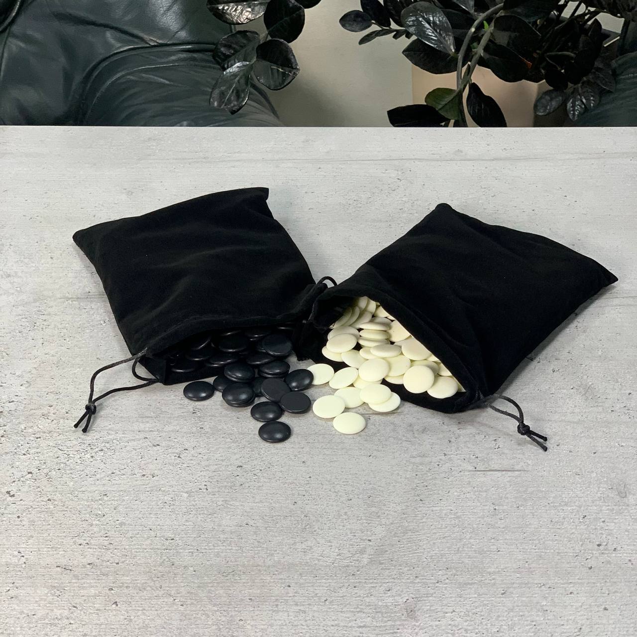Premium Antinephritis Go Stones Set — 380 Professional Weiqi Stones with Velvet Pouches
