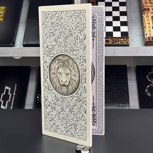 Luxuriöses weißes ACRYLSTEIN Backgammon X Großes handgemachtes Brettspiel, Geschenkfertig