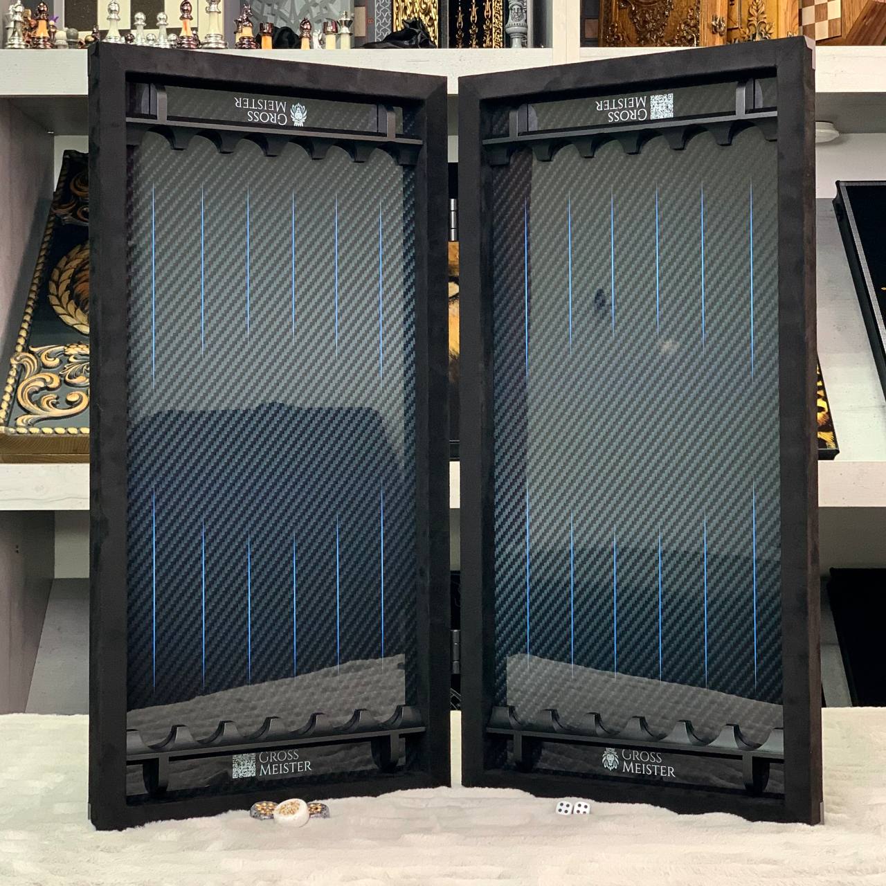 Luxuriöses handgefertigtes Backgammon-Set aus Metall und Carbon 60*30cm mit Acrylsteinstücken, Geschenkfertig VIP, blaue Linien