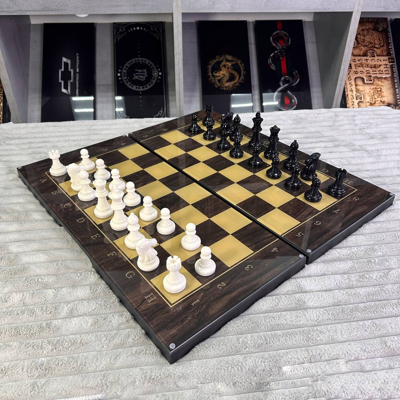Jeu d'échecs et de backgammon en verre 3 en 1 dans un cadre en bois, 2 tailles, un jeu de société luxueux prêt à offrir