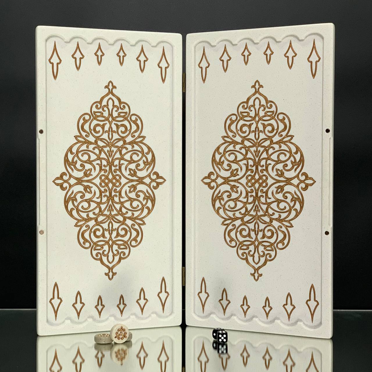 Luxuriöses handgefertigtes Backgammon-Set aus weißem Acrylstein, 37×19 cm, Art. 190652, Geschenkfertig