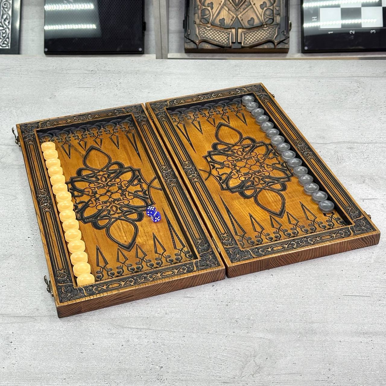 Handgefertigtes Backgammon-Set aus Holz mit Davidstern – Premium-Geschenkfertig mit kostenlosem weltweiten Versand