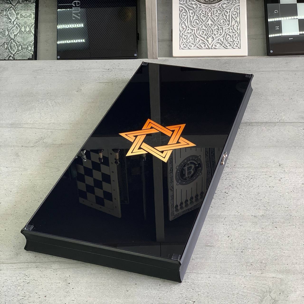 Sacred Symbolism in Play – Star of David Glass Backgammon Set, Customized, Gift-ready