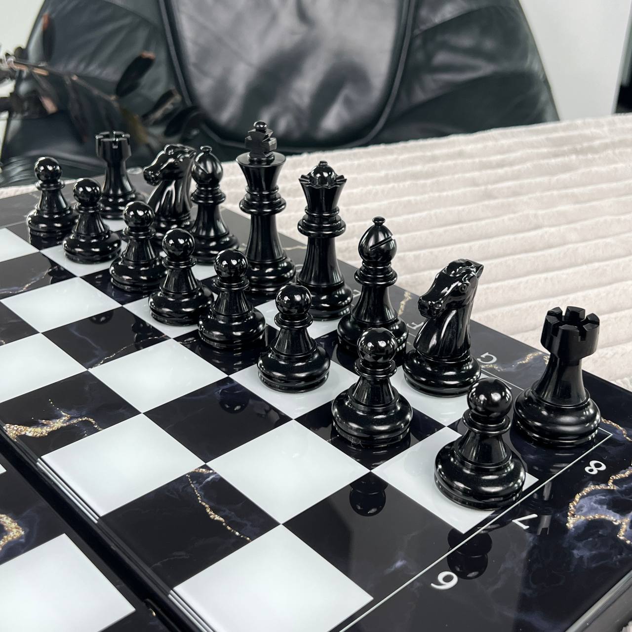 Jeu d'échecs et de backgammon en verre 3 en 1 dans un cadre en bois, 2 tailles, un jeu de société luxueux prêt à offrir