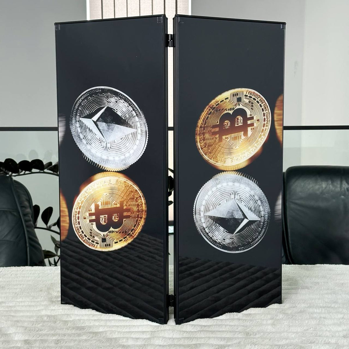 Bitcoin and Ethereum Glass Backgammon Set – Large 24”