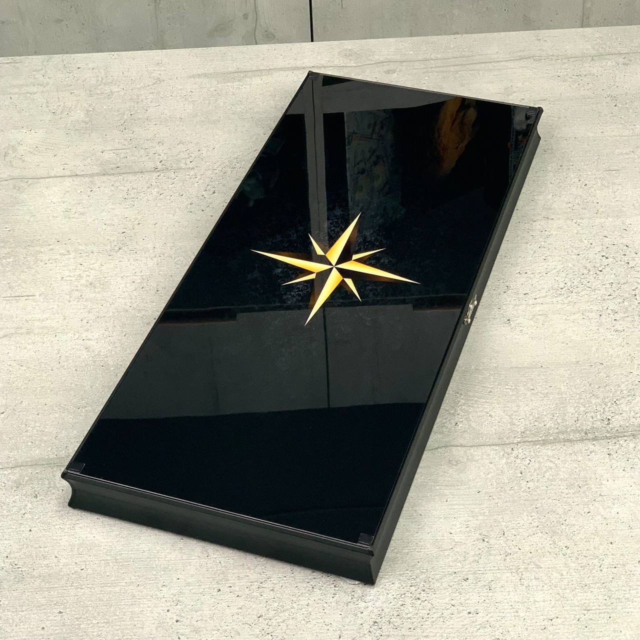 Jeu de backgammon en verre de luxe fait à la main 61 x 27 cm. Personnalisé, prêt à offrir