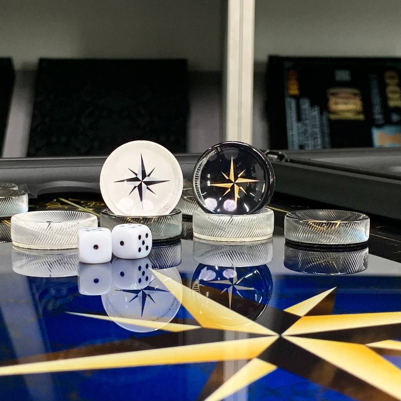 Jeu de backgammon en verre de luxe fait à la main 61 x 27 cm. Personnalisé, prêt à offrir