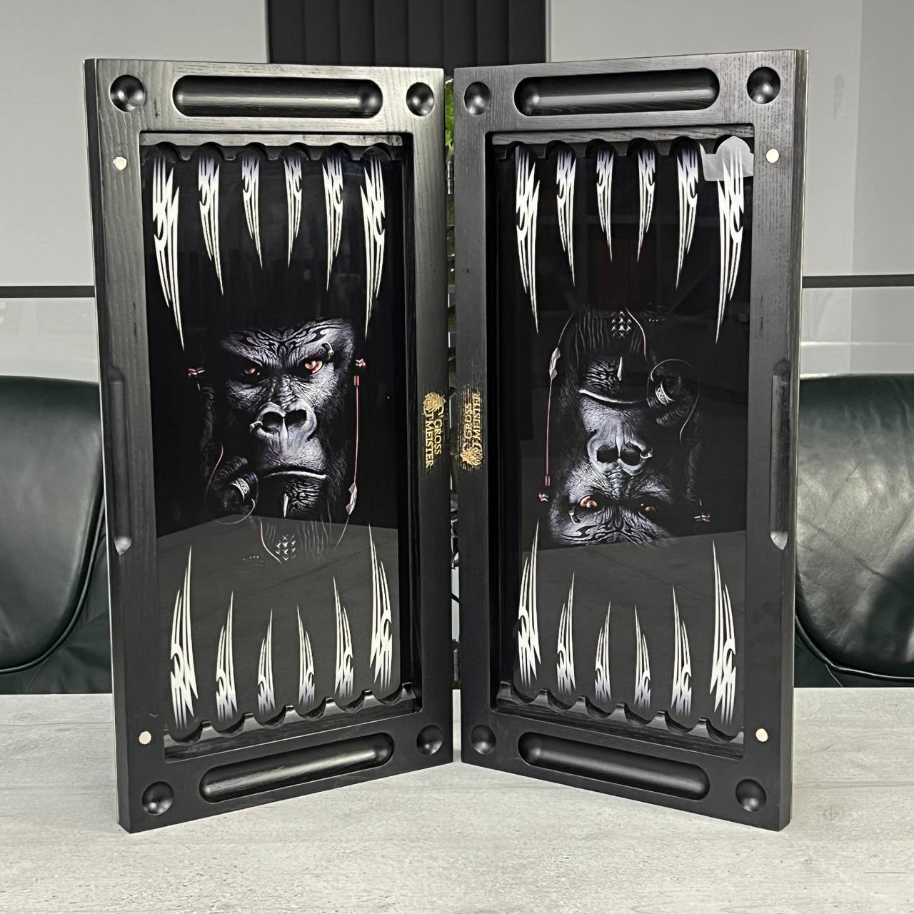 The Big Boss Gorilla Premium Glass&Wood Backgammon Set — Luxury Game Board Gift