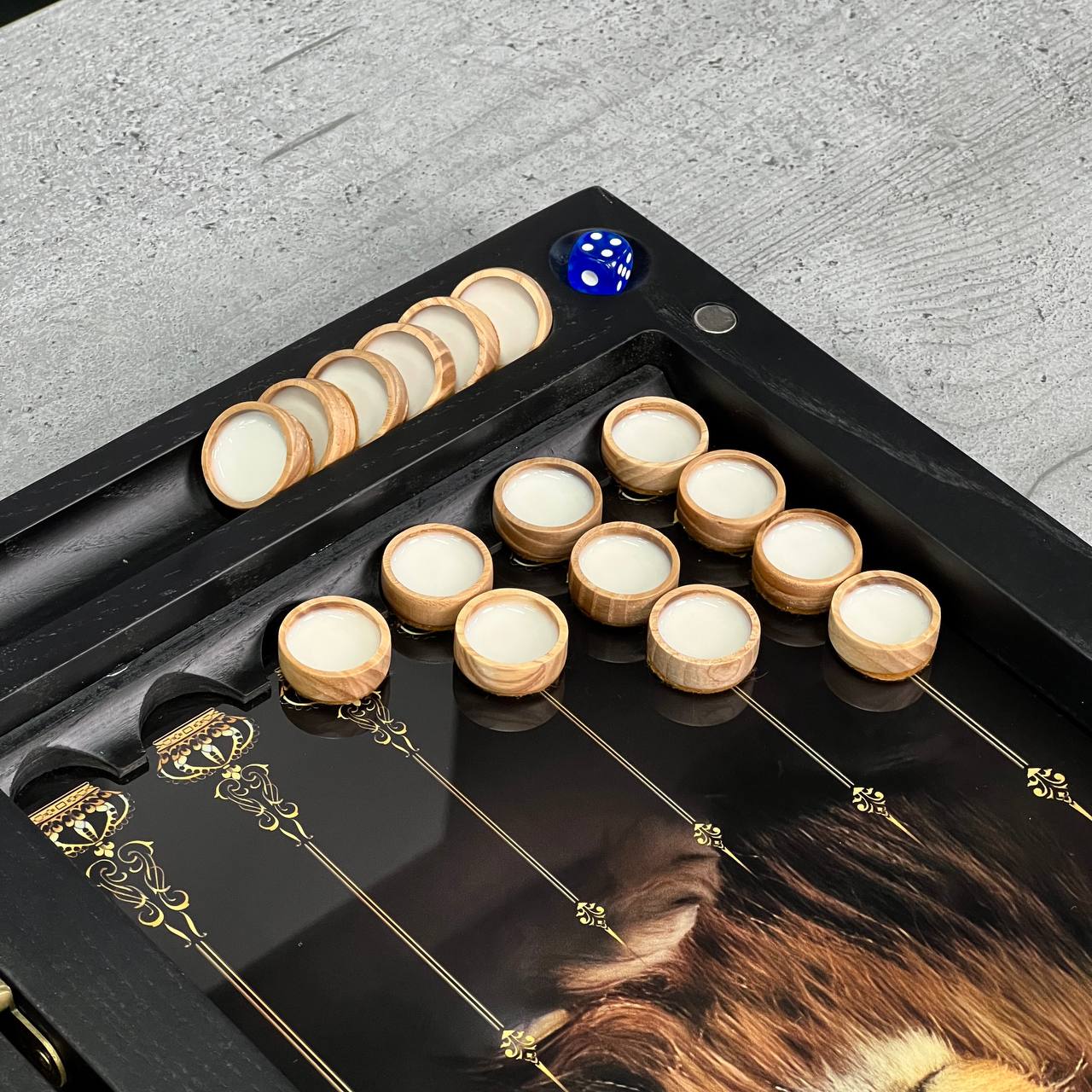 Luxury Lion Glass&Wood Backgammon Set 20" – Handcrafted Premium Board Game