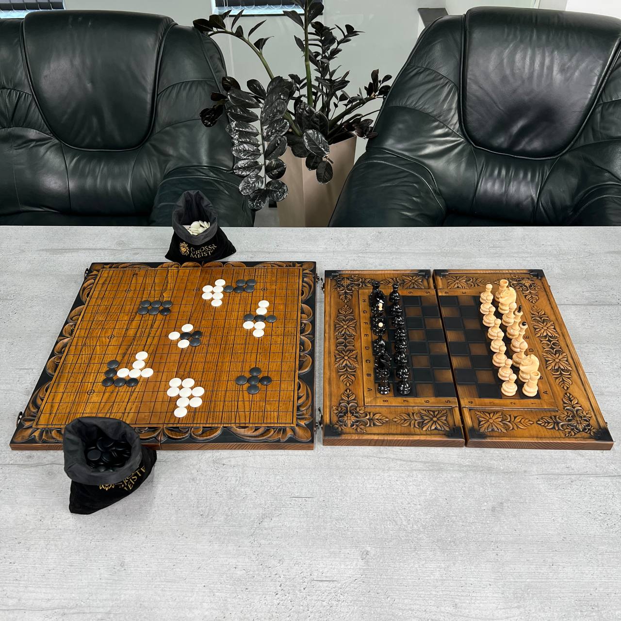 Executive Game Geschenkset – Backgammon &amp; Domino mit Geld-inspiriertem Design. Geschenkfertig mit kostenlosem Versand