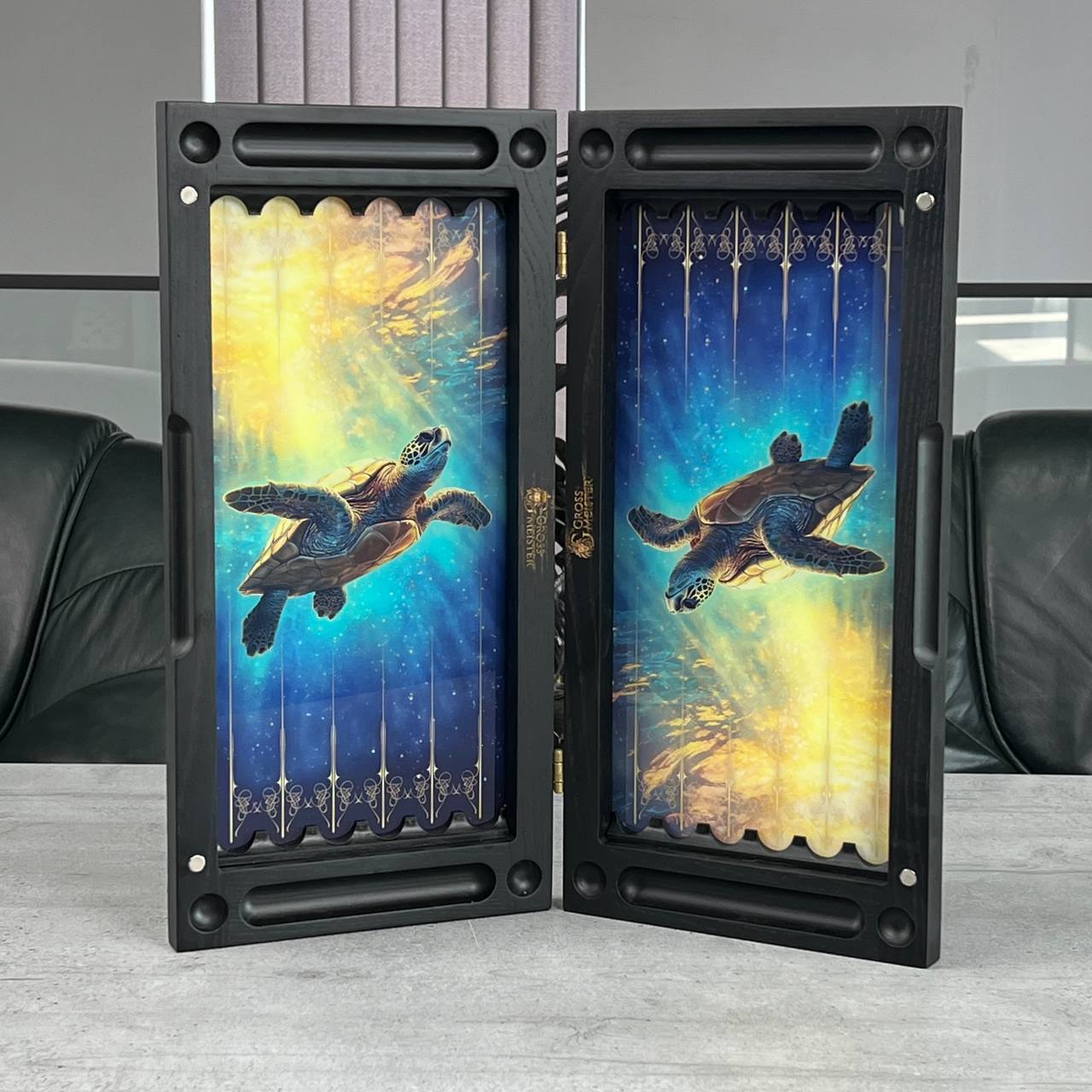 The Golden Meridian Sea Turtle Premium Glass&Wood Backgammon Set — Luxury Game Board Gift