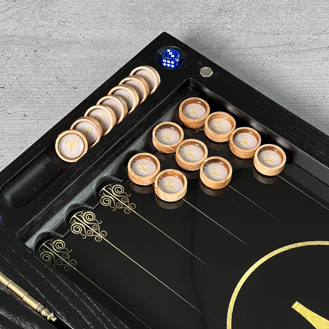 The Aries Constellation Premium Glass&Wood Backgammon Set — Luxury Game Board Gift