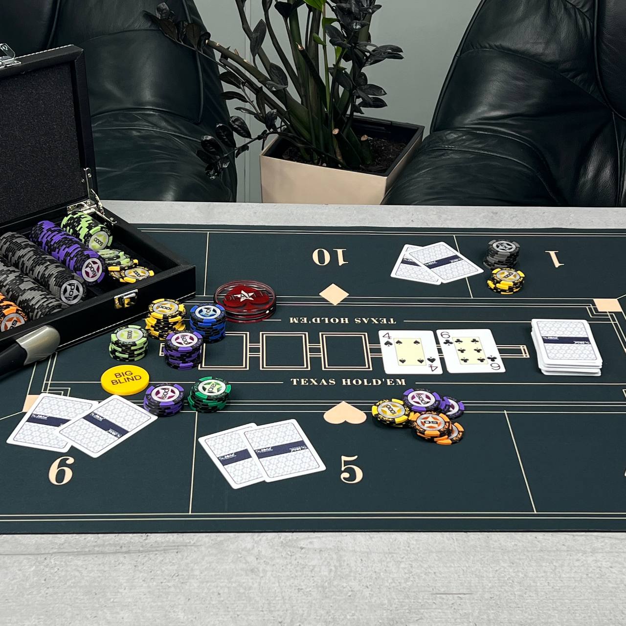 Poker 500 Chips Set: The Ultimate Poker Experience, Gift-ready