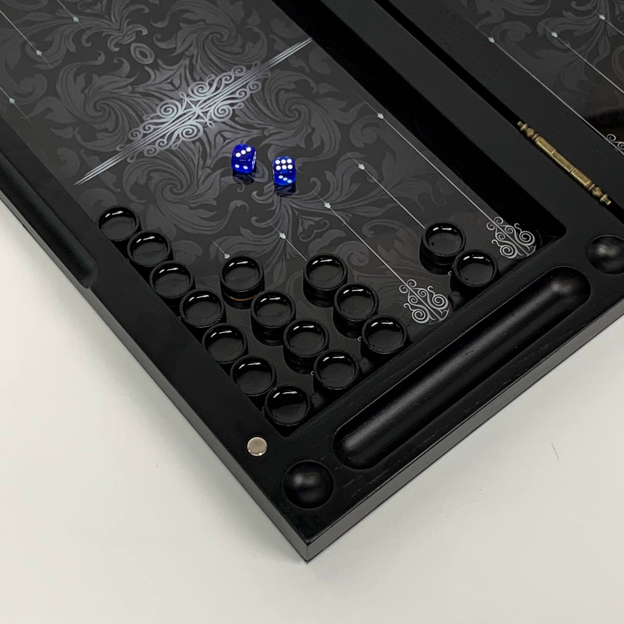 Luxury Wind Rose Glass&Wood Backgammon Set — 20" Handcrafted Black Ash Wood & Tempered Glass Board