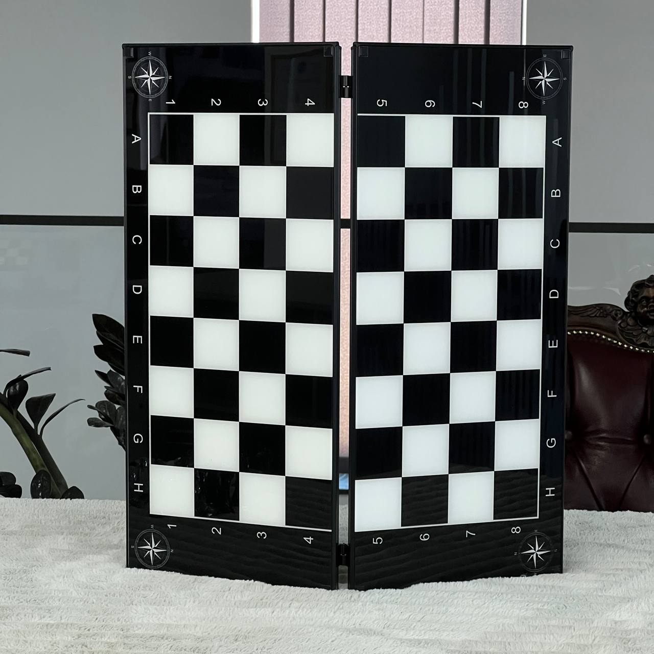 Wind Rose Glass Chess Set - 24"