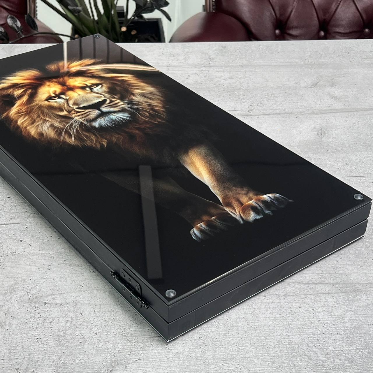 The Lion King Premium Glass&Wood Backgammon Set — Luxury Game Board