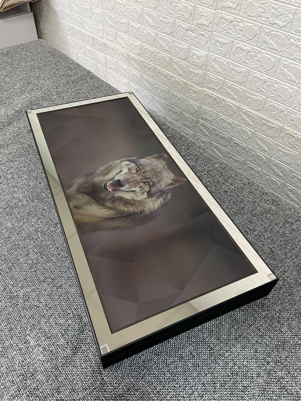 Backgammon de luxe en métal avec verre trempé - Design exclusif, fait à la main, personnalisable
