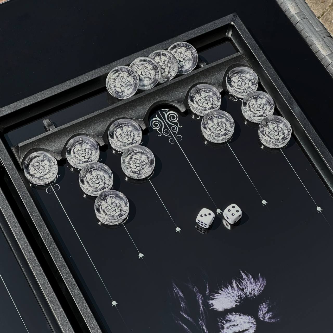 Backgammon en verre exquis "Lion" - 61×27 cm, Art. 250002. Personnalisé. Prêt à offrir