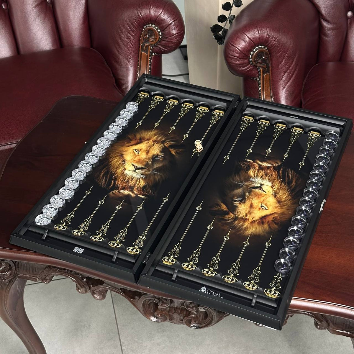Lion Glass Backgammon Set – Large 24”
