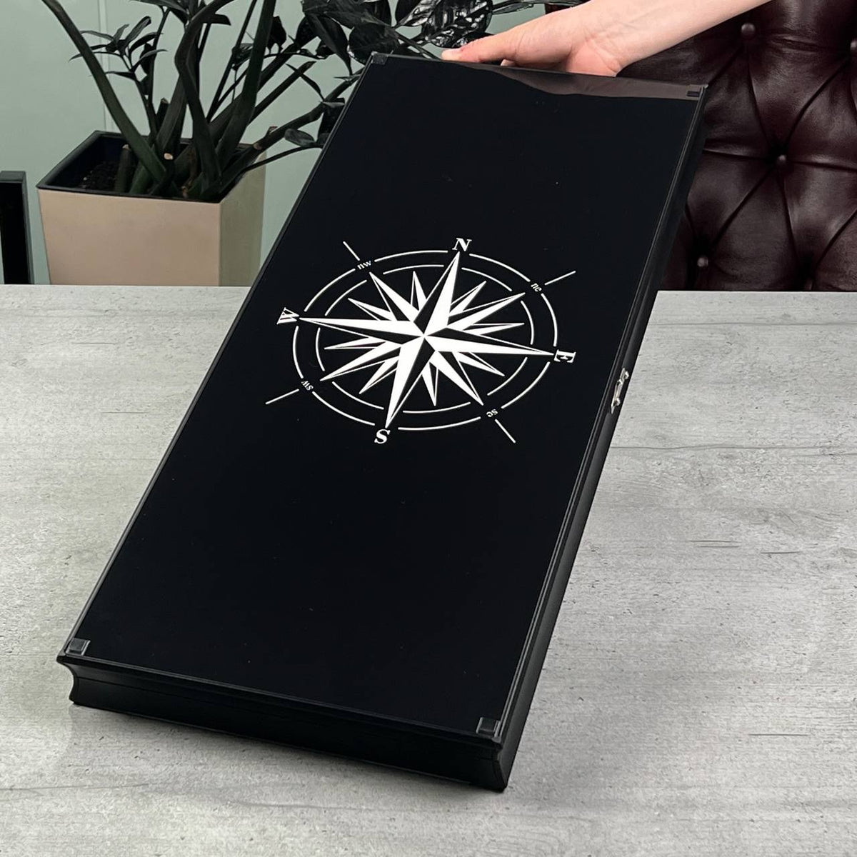 Black Abstract Glass Backgammon Set with Premium Metal Checkers – Large 24”