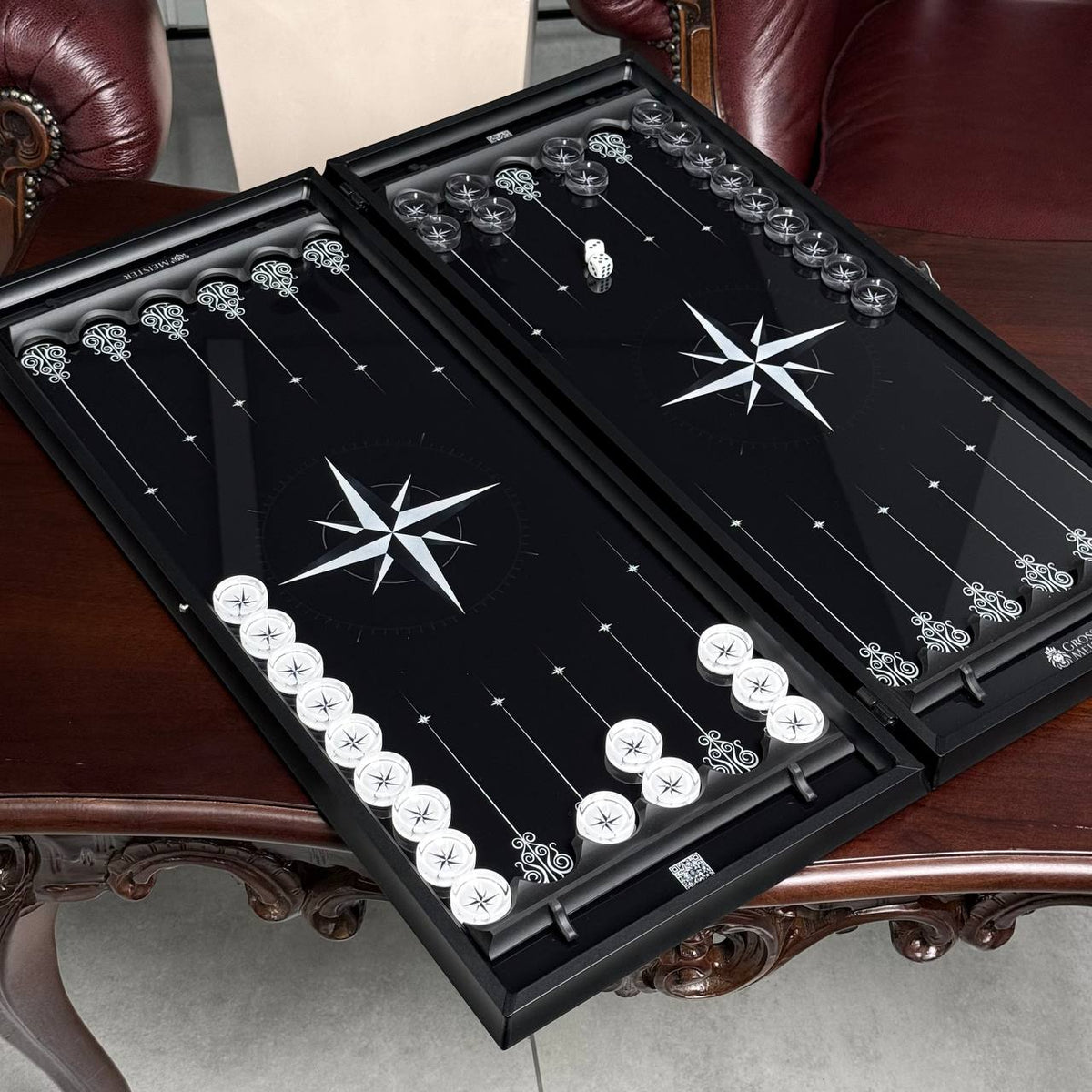 Silver Compass Glass Backgammon Set – Large 24”