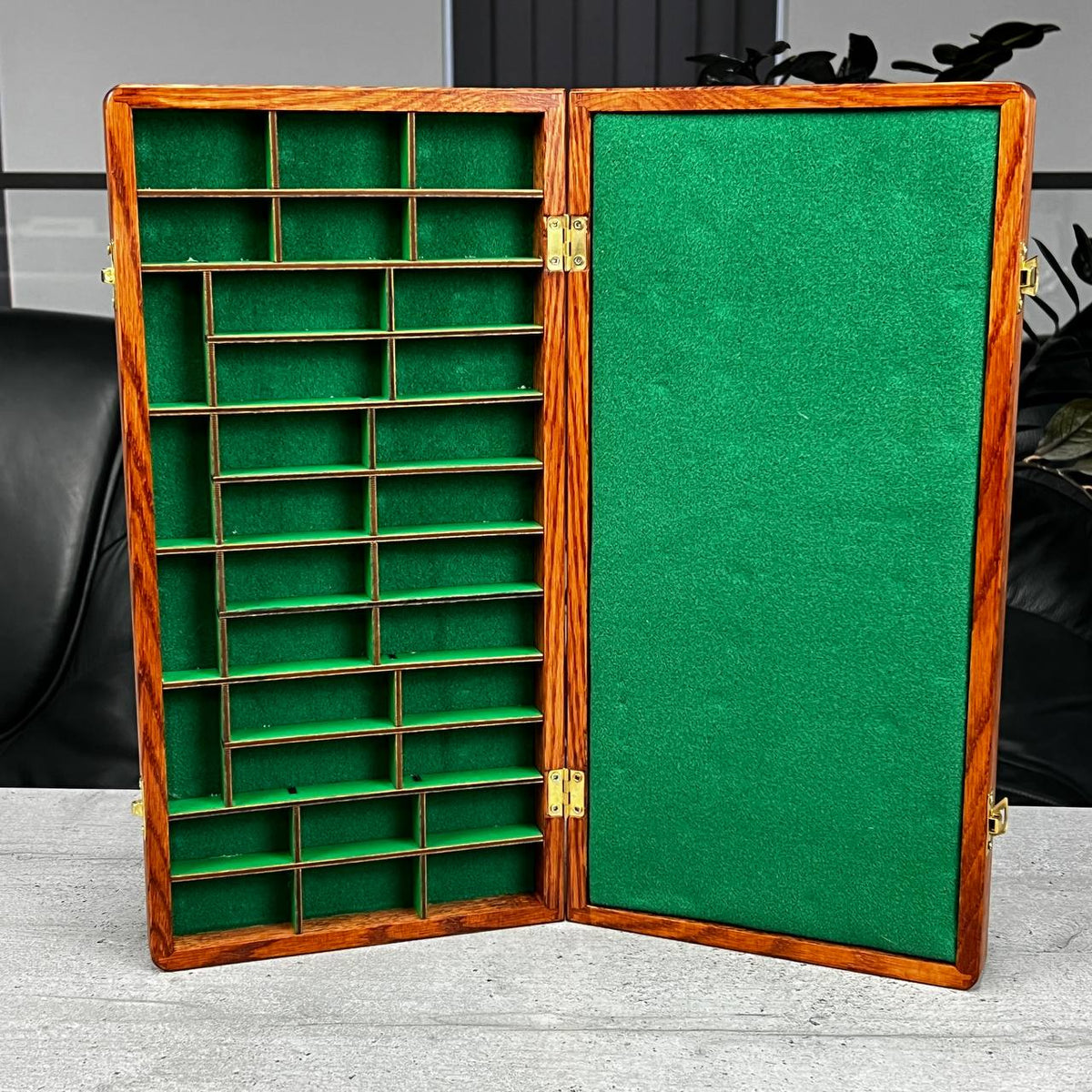 Jeu d'échecs imitation marbre (29 x 29 cm), jeu d'échecs en bois. Prêt à offrir. Réf. 198027
