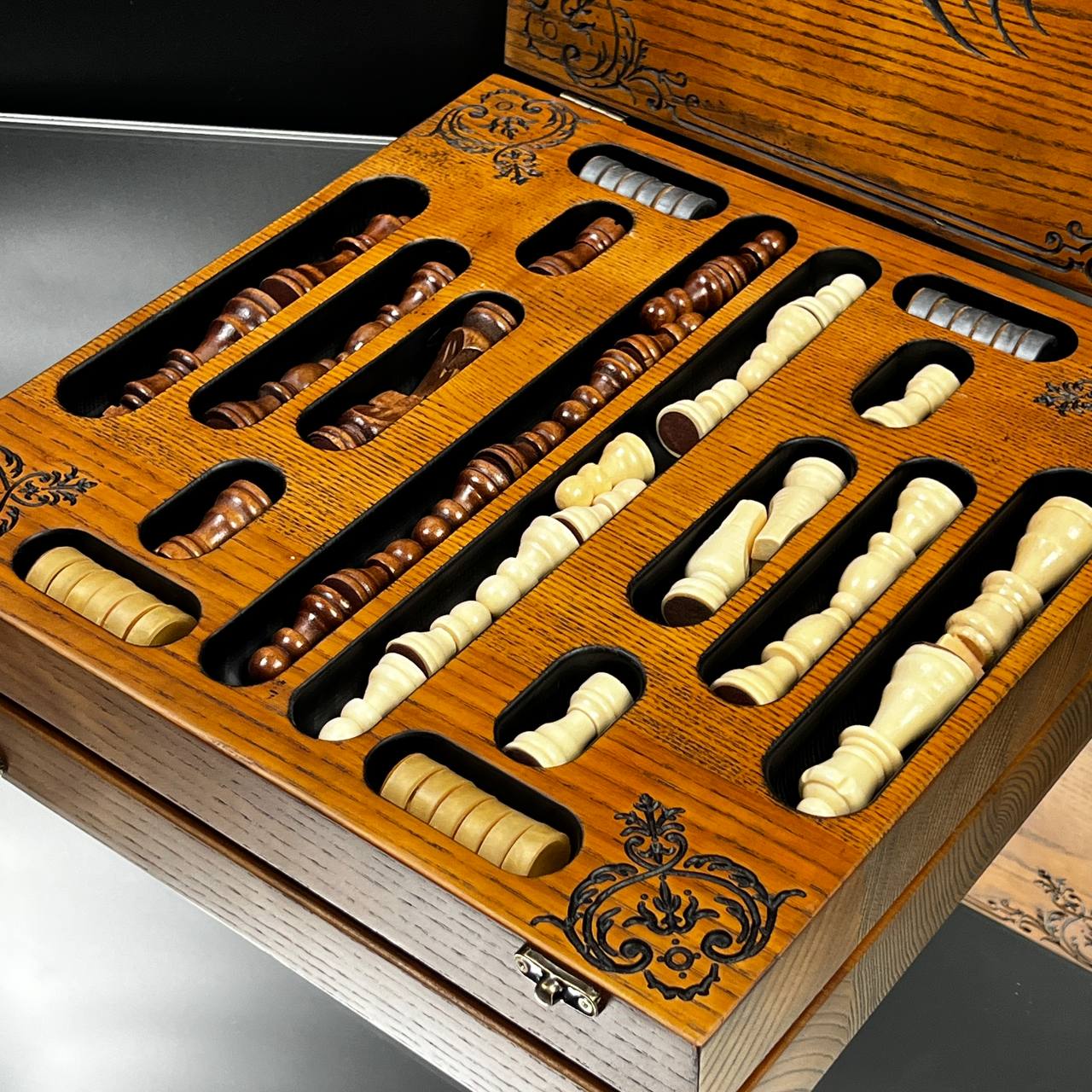 Lion Wooden Chess Set with Checkers – Handcrafted Oak – 13"