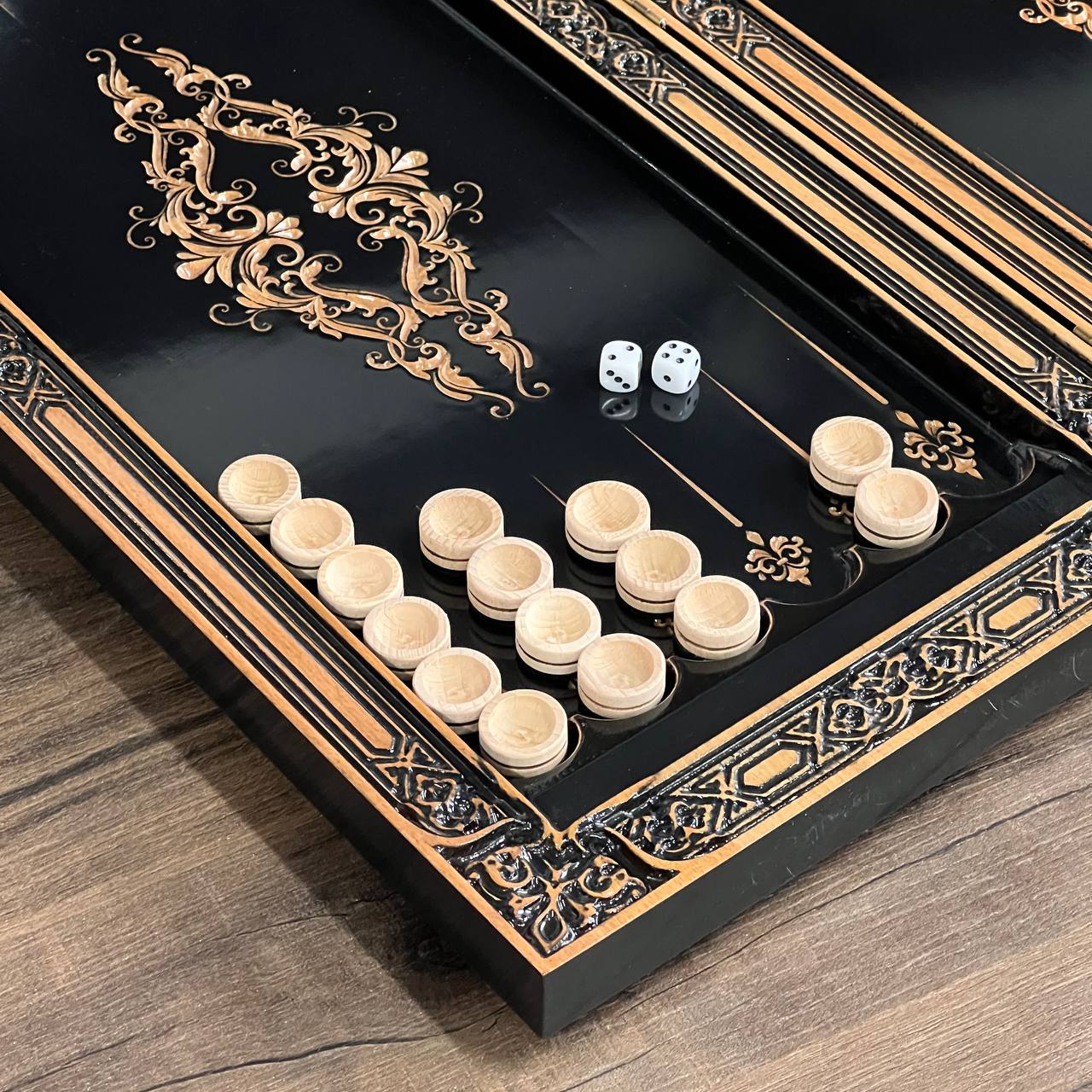 Jeu de backgammon en bois "Dragon", backgammon de voyage 50*23cm. Prêt à offrir