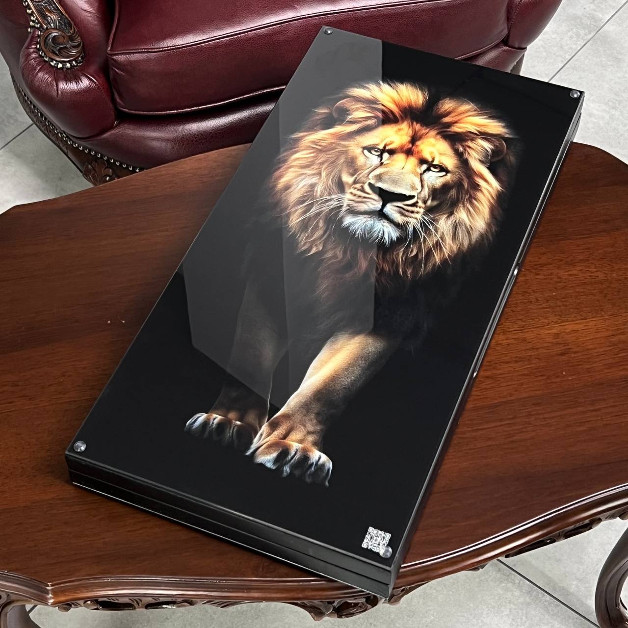 Lion Collection Glass Backgammon Set