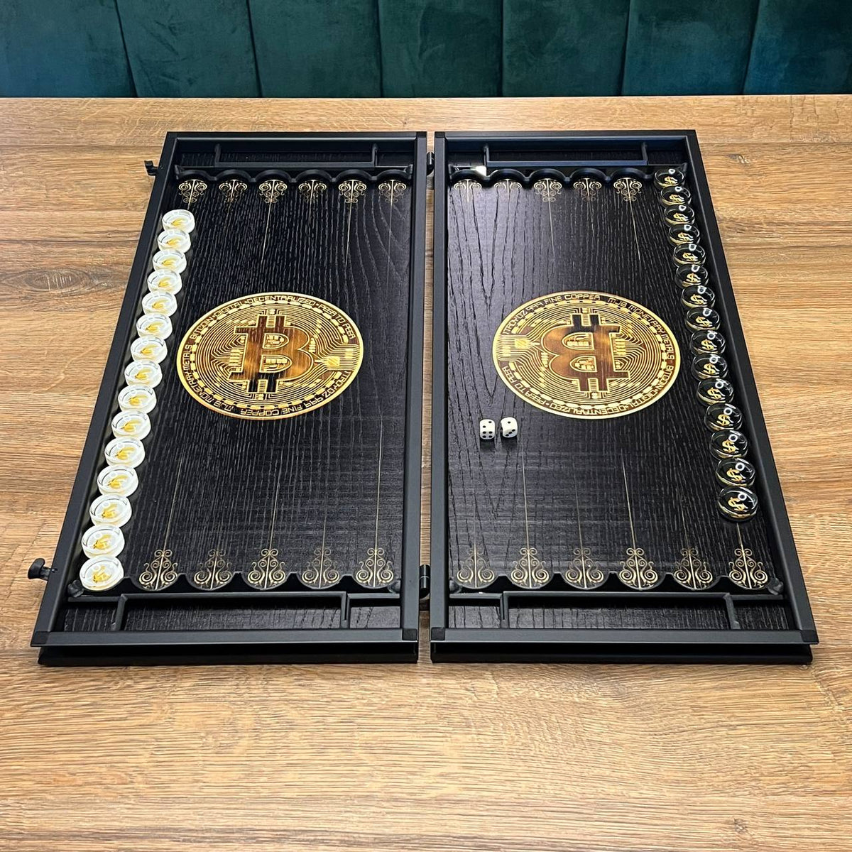 Classic Wooden Backgammon Set – Oak Wood 24"