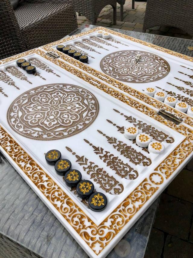 Luxury white acrylic stone chess set, chess board made of stone, limited, backgammon set, marble chess set